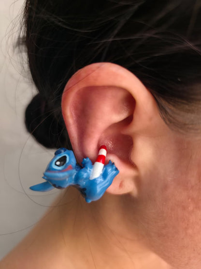 Pendiente de oreja Ohana azul